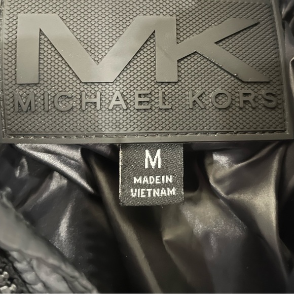 michael kors puffer jacket - Picture 3 of 4